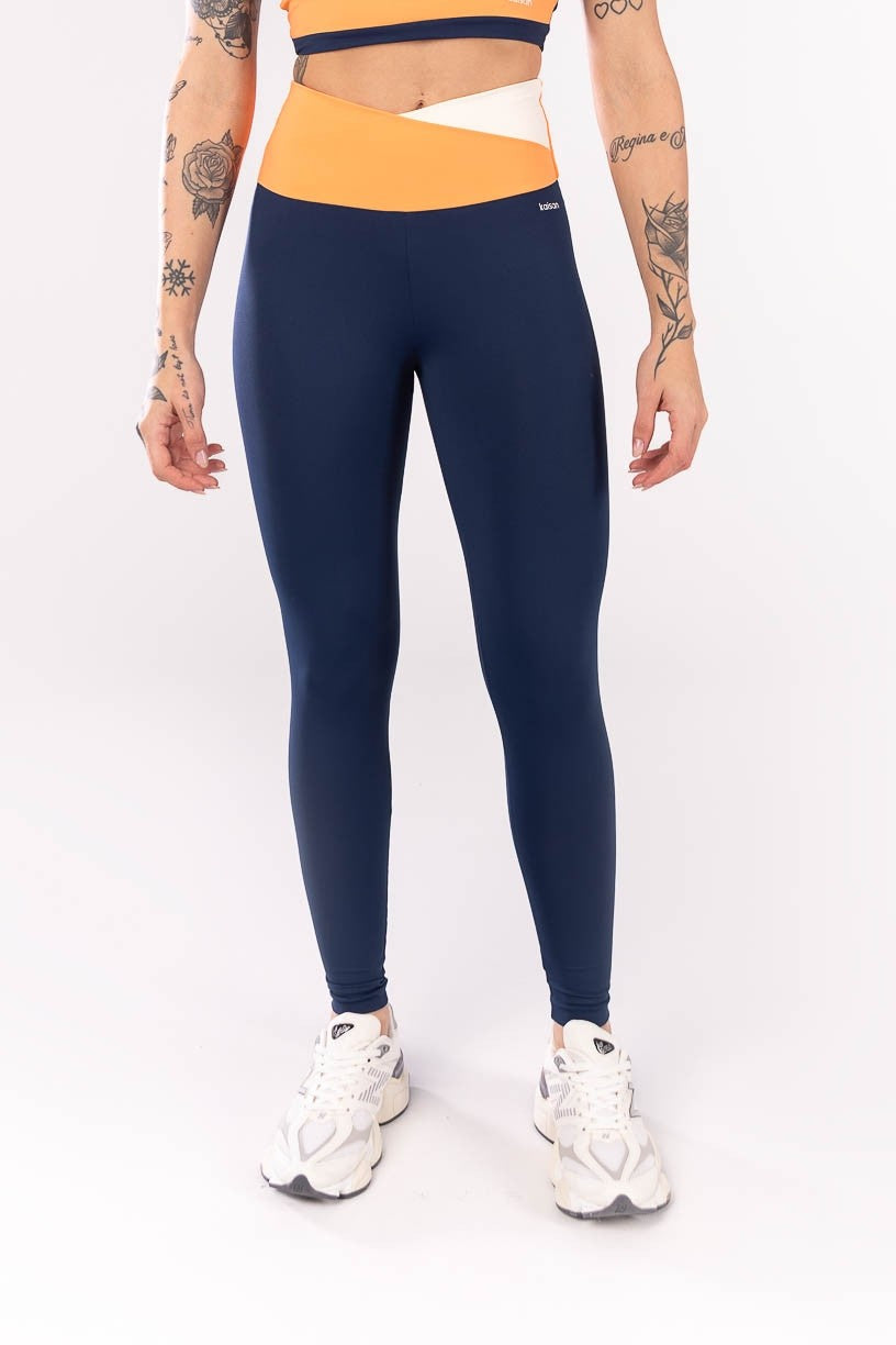 KIT TOP + CALÇA LEGGING COM CÓS TRANSPASSADO (AZUL MARINHO / LARANJA / OFF WHITE)