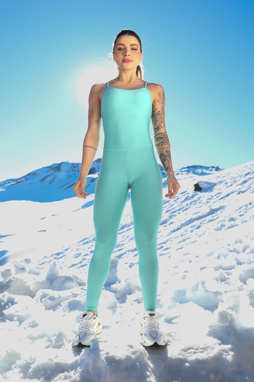 Macacão com Alças Reguláveis e Tiras Costas (Verde Claro) | Ref: K4271-B