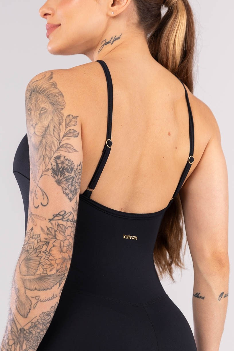 Macaquinho com Alças Diferenciadas Reguláveis (Preto) | Ref: K4439-C