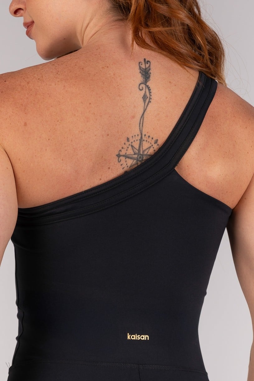 Macaquinho Assimétrico Ombro Só com Alça Larga (Preto) | Ref: K4643-A