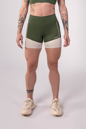 [CONJUNTO] - Top + Short com Recorte e Vivo (Verde Militar / Off-White) | Ref: K3511-C