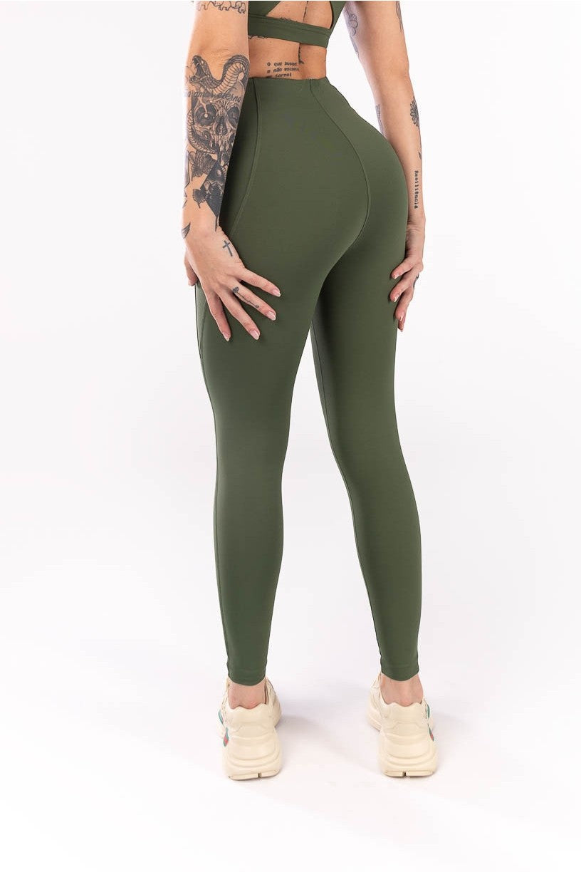 [CONJUNTO] - Calça Legging + Top Sem Cós Aparente (verde Militar)