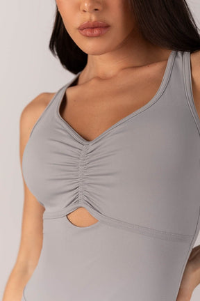 Macaquinho Franzido e Abertura Frontal (Cinza) | Ref: K4293-A