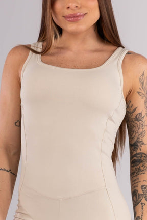 Macaquinho com Alças Largas e Costas Abertas (Bege) | Ref: K4469-C