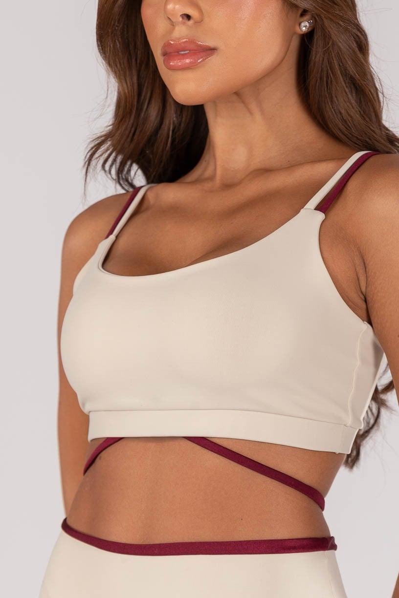 [CONJUNTO] - Top + Calça Legging Com Detalhe Vivo e Vira (off-white / Vinho) | Ref: K4615-a