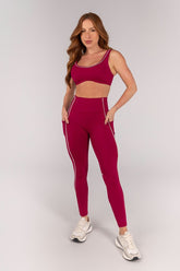 [CONJUNTO] Top + Calça Legging com Bolsos e Vivo (Açaí / Off-White) | Ref: K4647-A