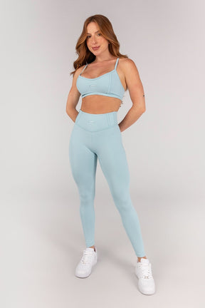 [CONJUNTO] Top + Calça Legging sem Gancho e Detalhes Em Chapado (Glacial) | Ref: K4650-B