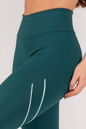 [CONJUNTO] Top + Calça Legging com Recorte no Bumbum e Vivos (Imperial / Vanilla) | Ref: K4653-A