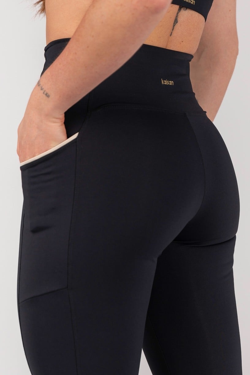 [CONJUNTO] Top + Calça Legging sem Cós Aparente e Bolsos (Preto / Off-White) | Ref: K4662-B