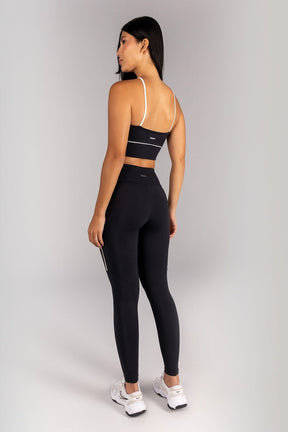 [CONJUNTO] Top + Calça Legging com Vivos na Lateral e Recorte (Preto / Champagne) | Ref: K4677-A