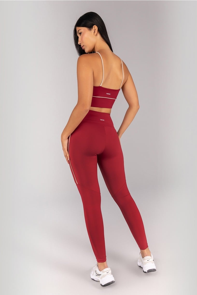 [CONJUNTO] Top + Calça Legging com Vivos na Lateral e Recorte (Vinho / Ivory) | Ref: K4677-C