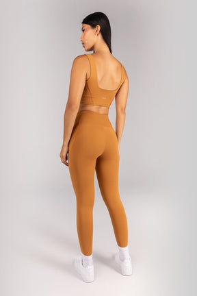 [CONJUNTO] Top + Calça Legging sem Gancho com Bolso e Cobertura (Amêndoa) | Ref: K4680-B