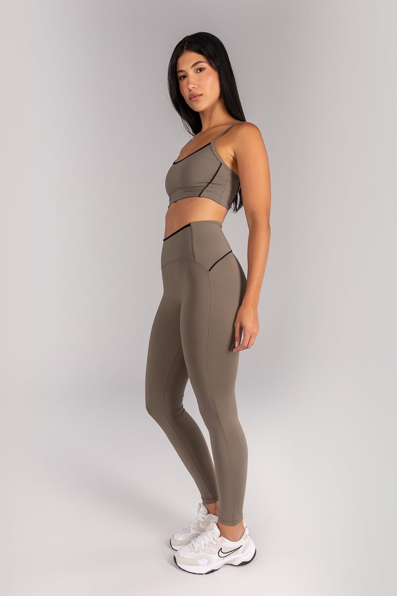 [CONJUNTO] Top + Calça Legging com Vivo e Viés Contrastante (Oliva / Preto) | Ref: K4683-B