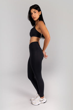 [CONJUNTO] Top + Calça Legging com Zíper Invisível no Bolso (Preto) | Ref: K4689-B