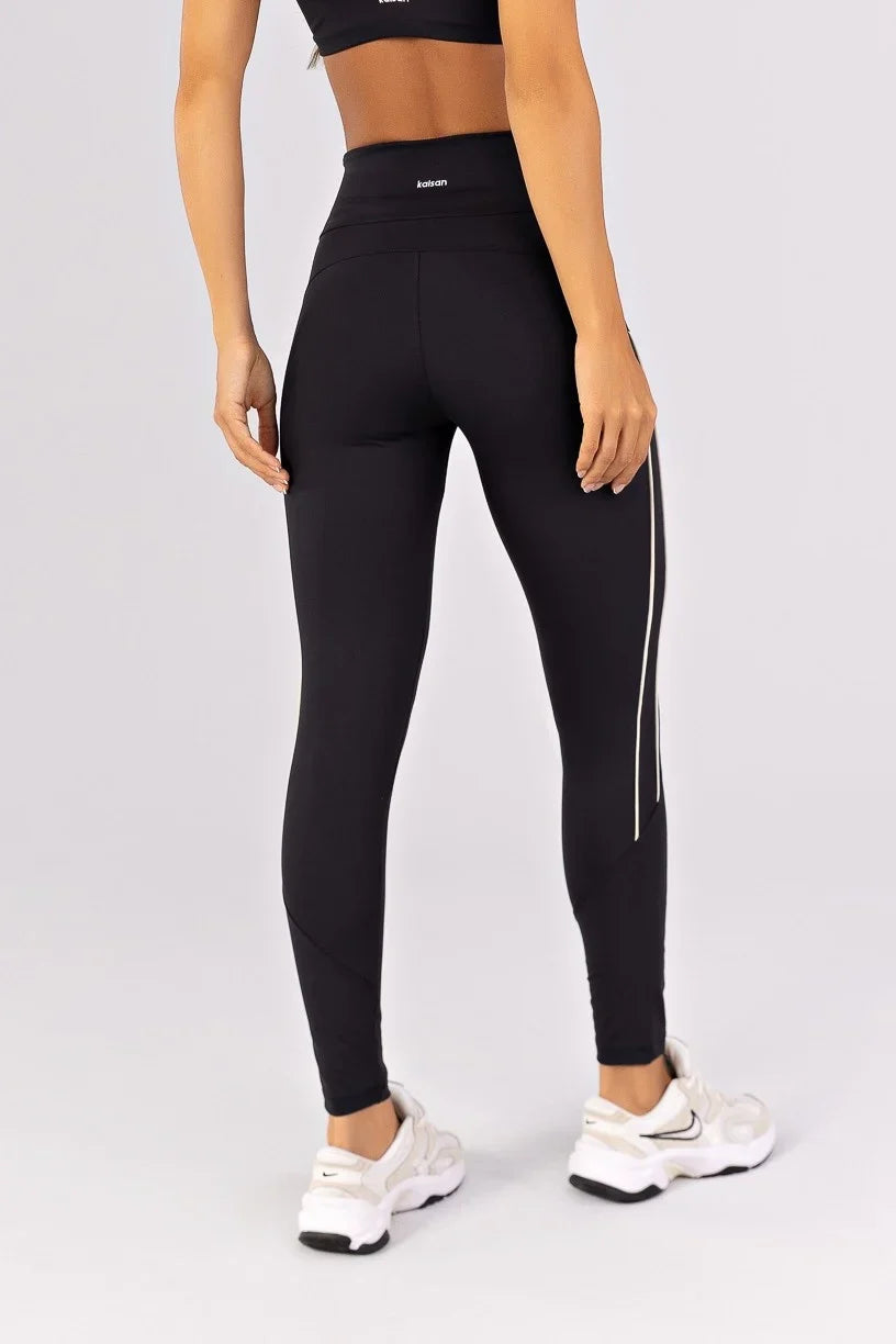 [CONJUNTO] Top + Calça Legging com Recortes e Vivos Duplos (Preto / Off-White) | Ref: K4785-A