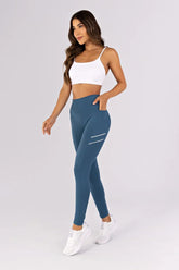 [CONJUNTO] Top + Calça Legging com Vivos nos Bolsos Laterais (Alquimia / Branco) | Ref: K4788-A