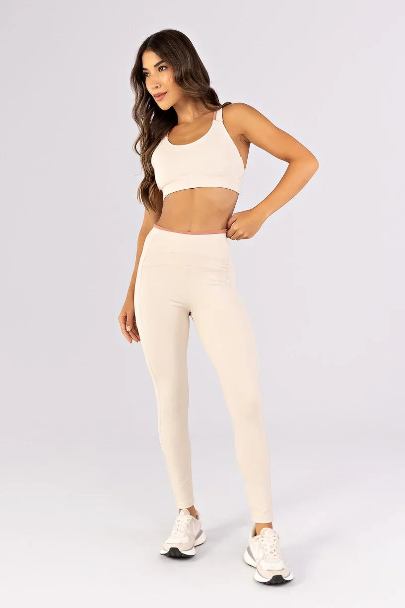[CONJUNTO] Top + Calça Legging com Recortes e Vira Contrastante (Off-White / Telha) | Ref: K4791-A