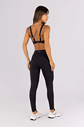 [CONJUNTO] Top + Calça Legging com Recortes e Vira Contrastante (Preto / Telha) | Ref: K4791-B