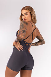 Macaquinho com Alças Cruzadas (Cinza Escuro) | Ref: K3996-C